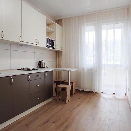 Elitna Quartira V Novobudovi Apartment Лвив Екстериор снимка